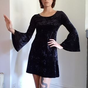 Elegant Black Velvet Mini Dress